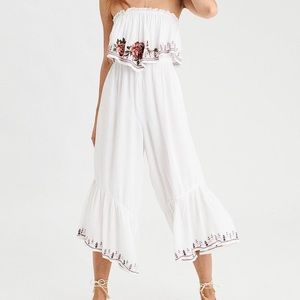White Embroidered Jumpsuit / L